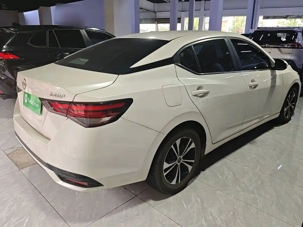 Nissan Sylphy — миниатюра 7