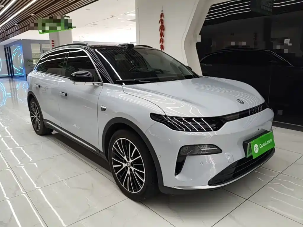 Leapmotor Leapmotor C11 — миниатюра 4