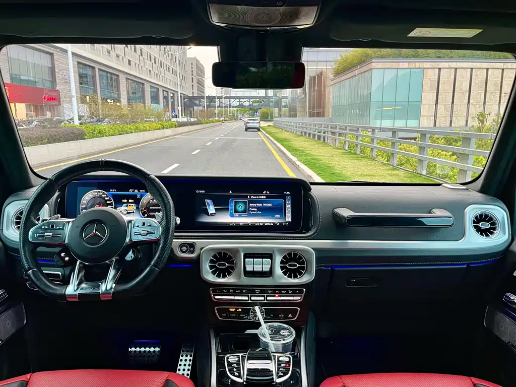 MERCEDES-BENZ G CLASS AMG