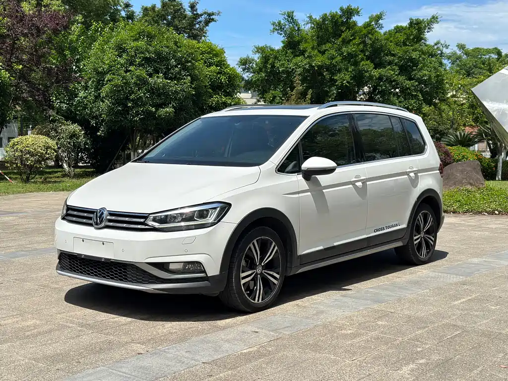 Volkswagen Touran 2021