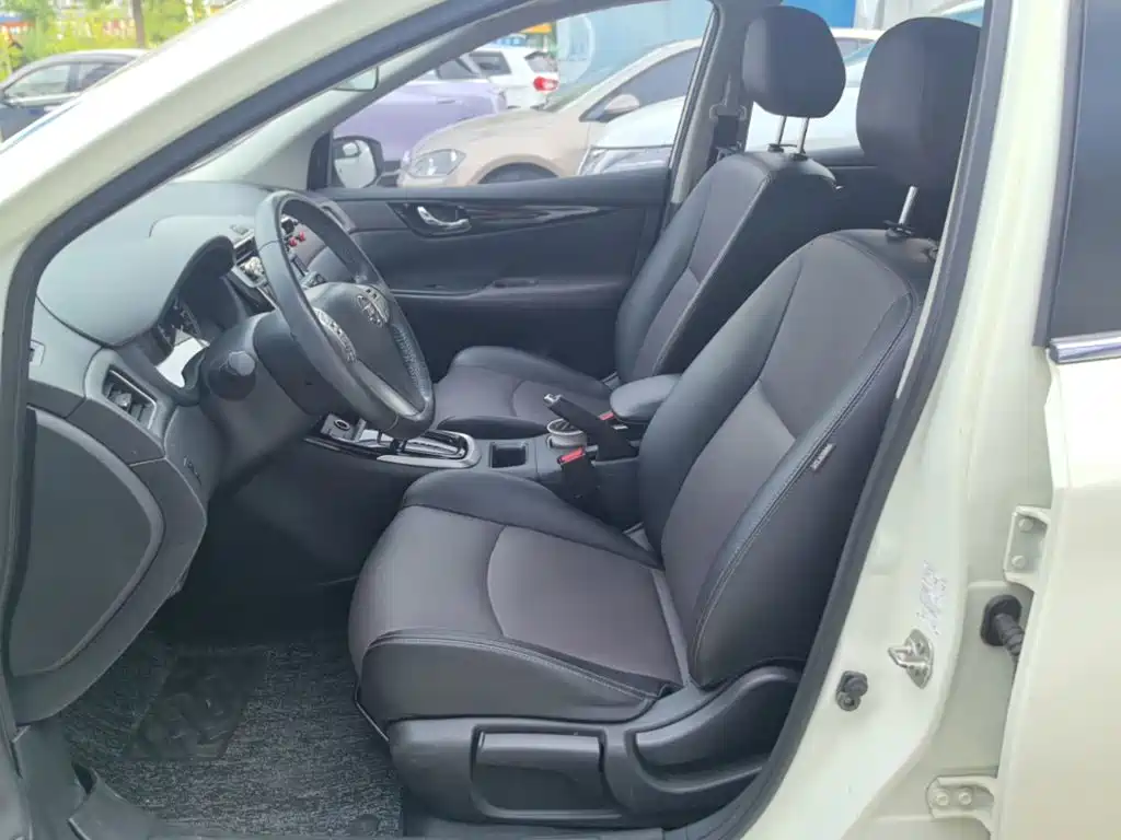 Nissan Tiida — миниатюра 15
