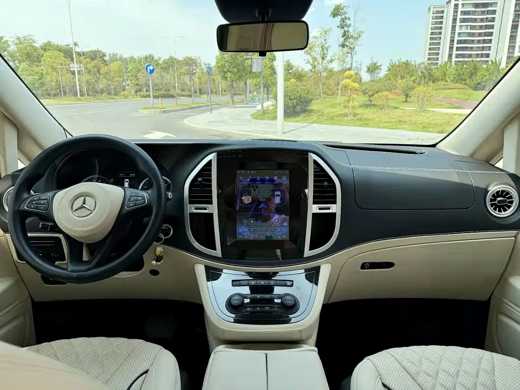 Mercedes-Benz Vito — миниатюра 8