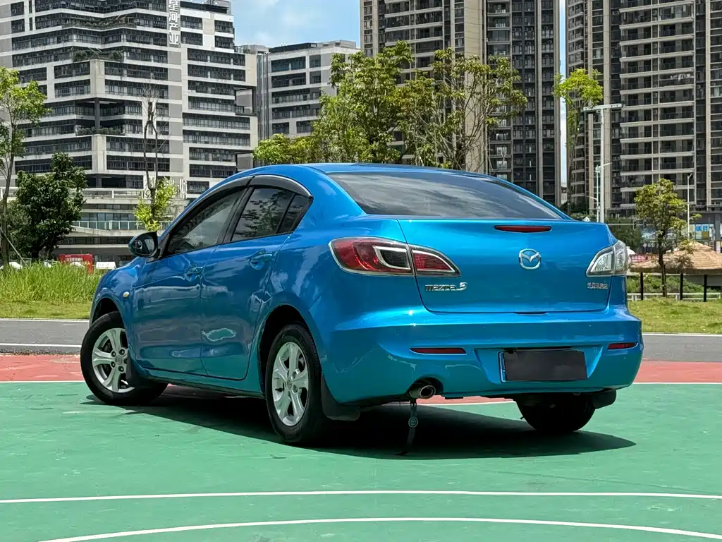 Mazda 3 Xingcheng Sedan 1.6L Auto Elite Type, фото 3