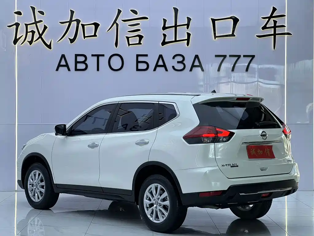 Nissan X-Trail — миниатюра 6
