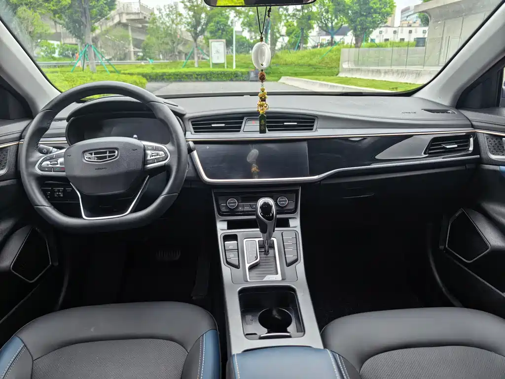 Geely Emgrand GL — миниатюра 6