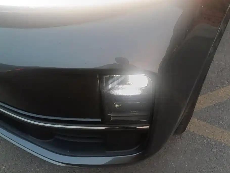 Li Auto Li L8 — миниатюра 5