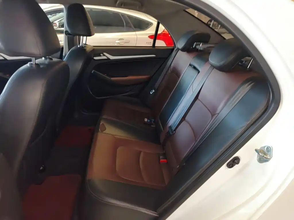 Geely Vision — миниатюра 17