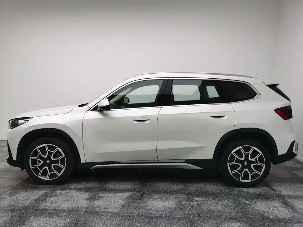 BMW X1 2025 sDrive25Li X