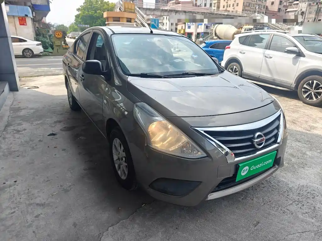 Nissan Sunny — миниатюра 4