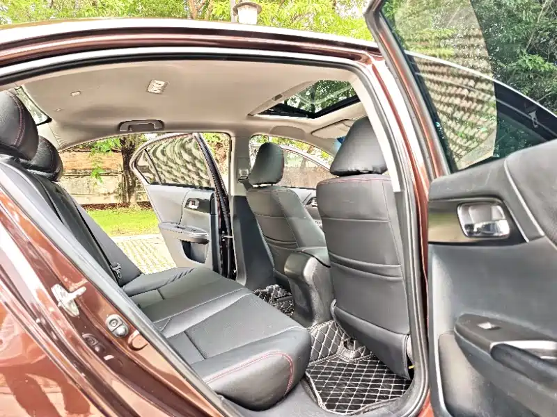 Honda Accord 2016 2.0L Comfort