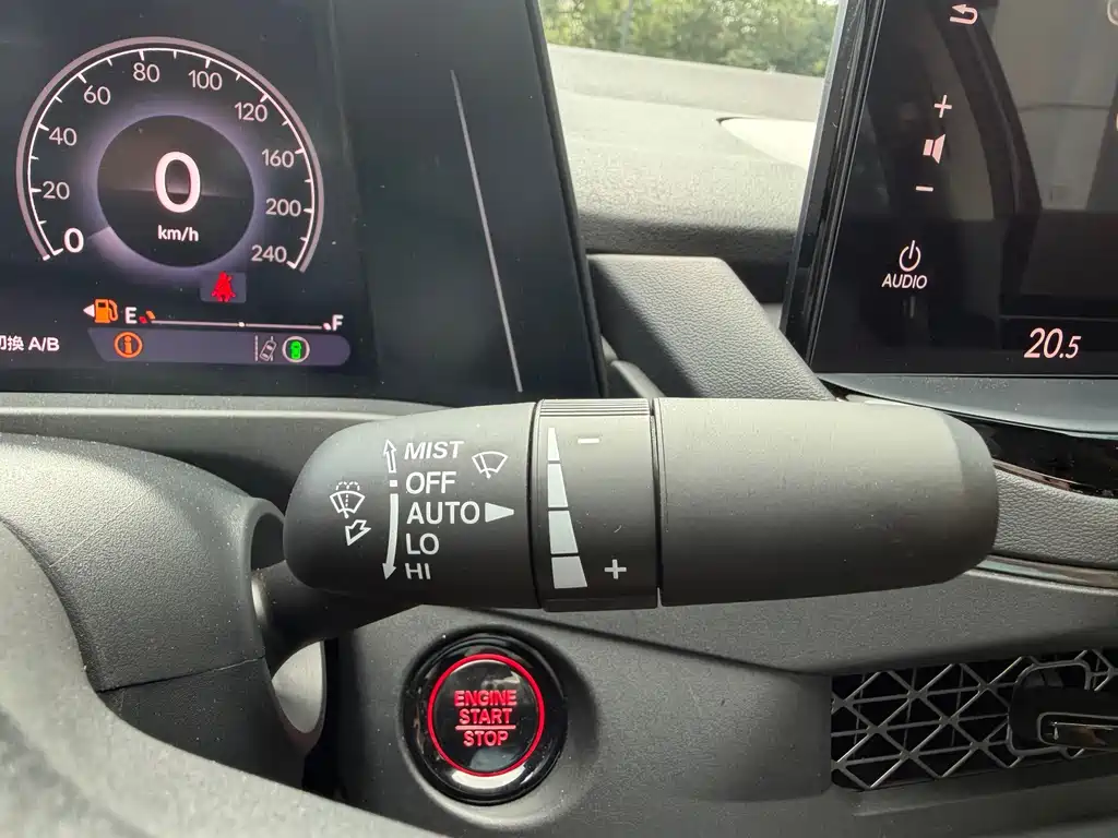 Honda Accord — миниатюра 17