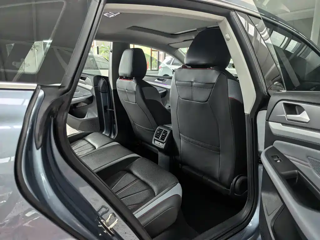 Volkswagen Lamando — миниатюра 16