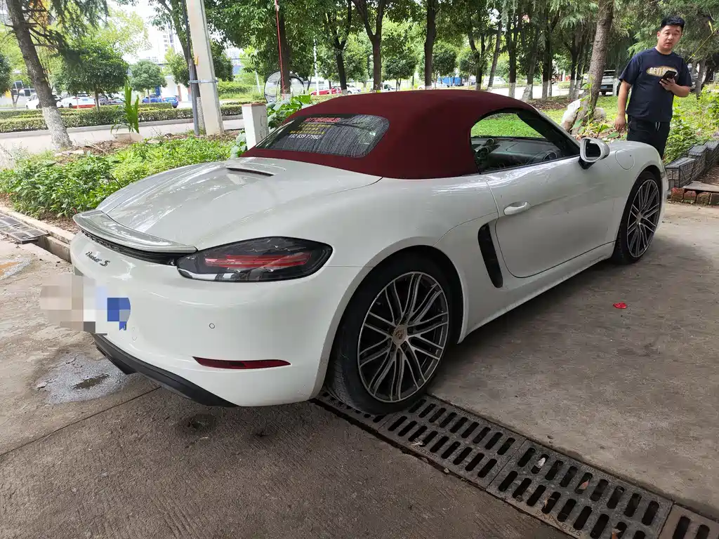 Porsche 718 2018 Boxster 2.0T