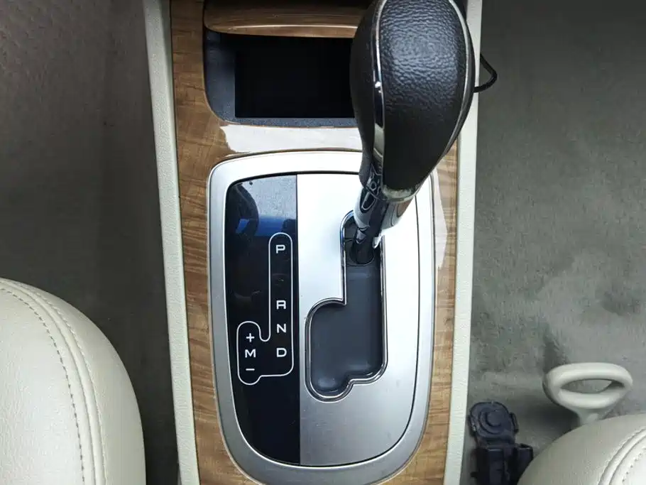 Buick Excelle — миниатюра 16