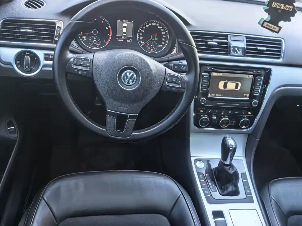 Volkswagen Passat — миниатюра 9