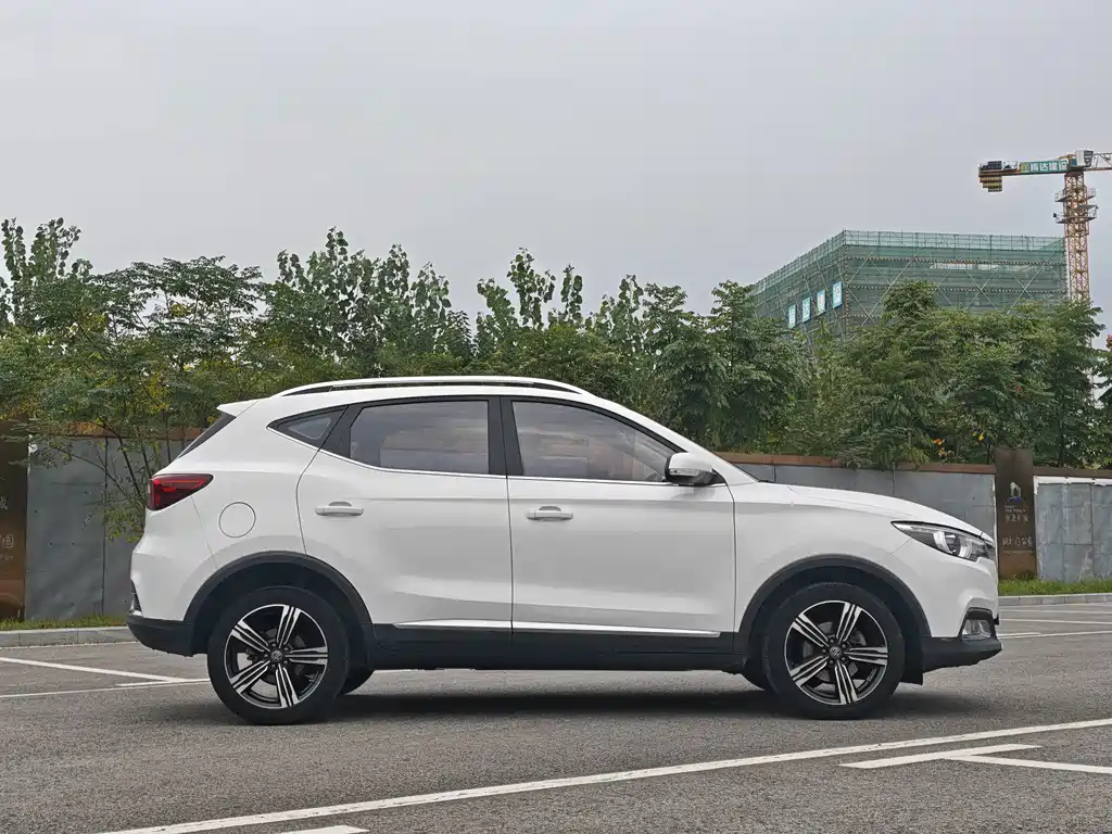 MG ZS — миниатюра 4