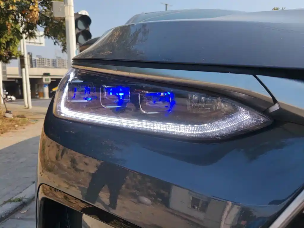 BYD Tang New Energy — миниатюра 7