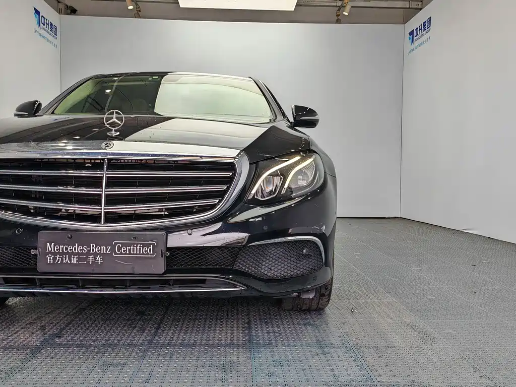 Mercedes-Benz E-Class — миниатюра 19