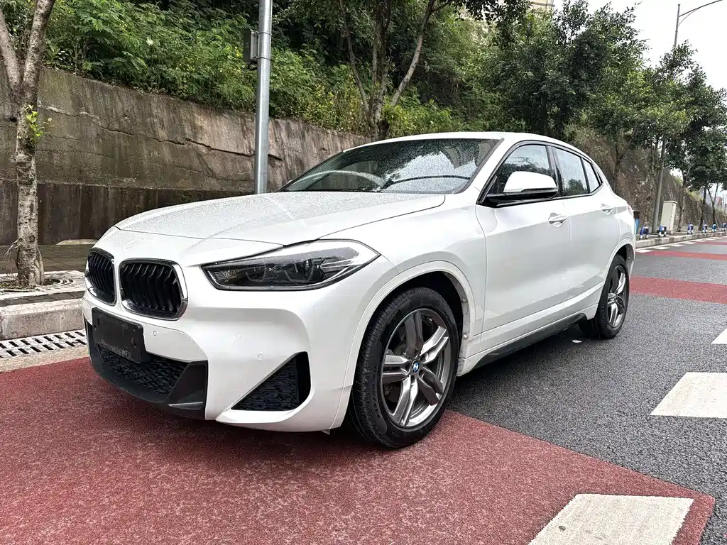 BMW X2 2022