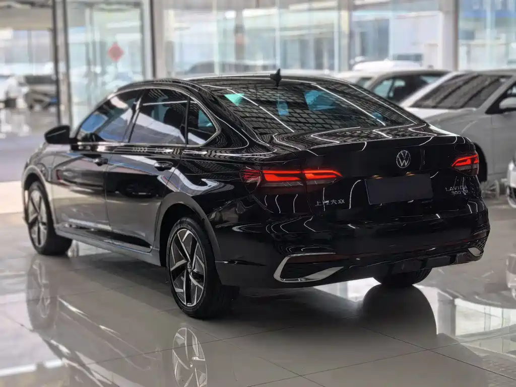 Volkswagen Lavida 2024 300TSI DSG
