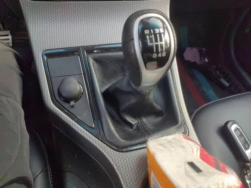 Geely Emgrand GS — миниатюра 7