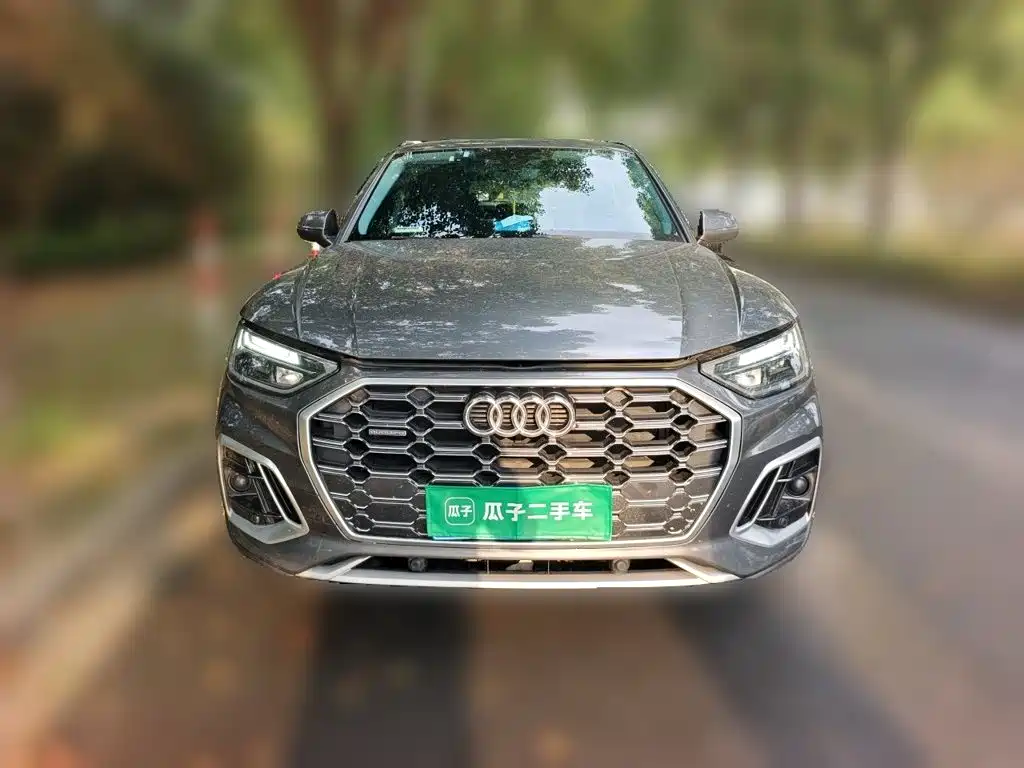 Audi Q5L — миниатюра 2