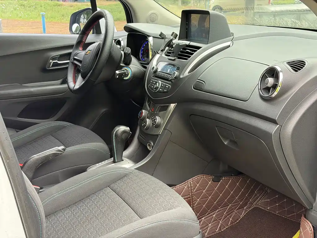 Chevrolet Trax — миниатюра 6
