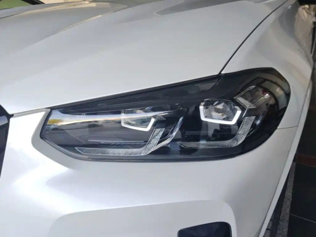 BMW iX3 — миниатюра 24