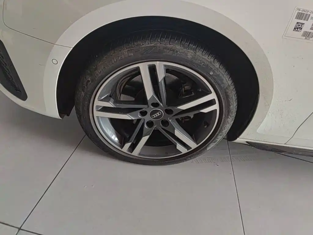 Audi A4L — миниатюра 23