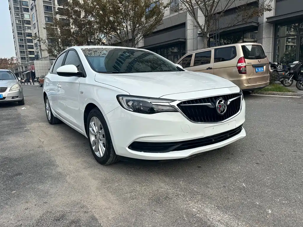 Buick Excelle — миниатюра 3