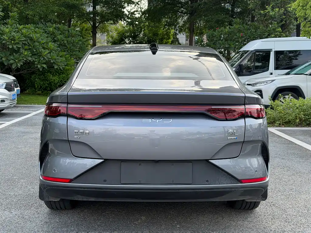 BYD Qin L L 2025 EV 470KM Lead