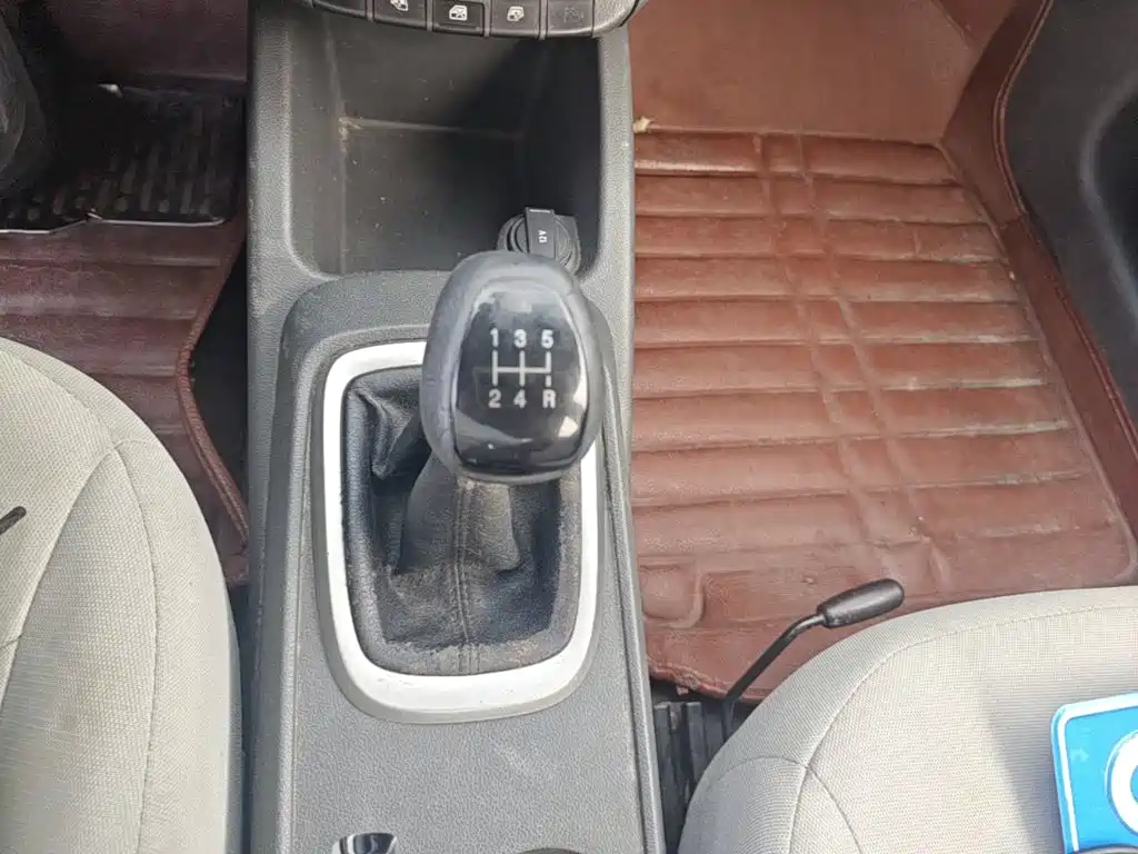 Chevrolet Sail — миниатюра 14