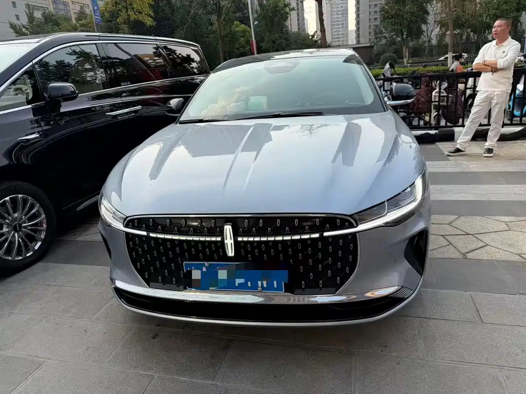 Lincoln Z — миниатюра 2