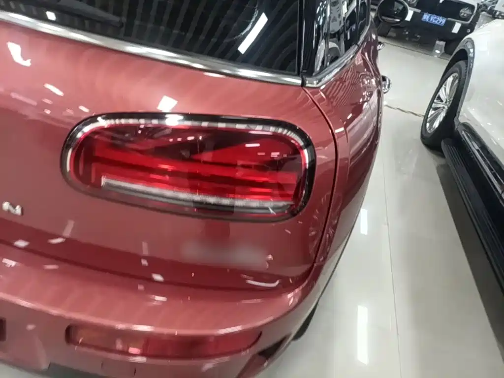 MINI Mini Clubman — миниатюра 8