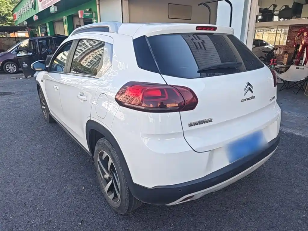 Citroen C3-XR — миниатюра 5