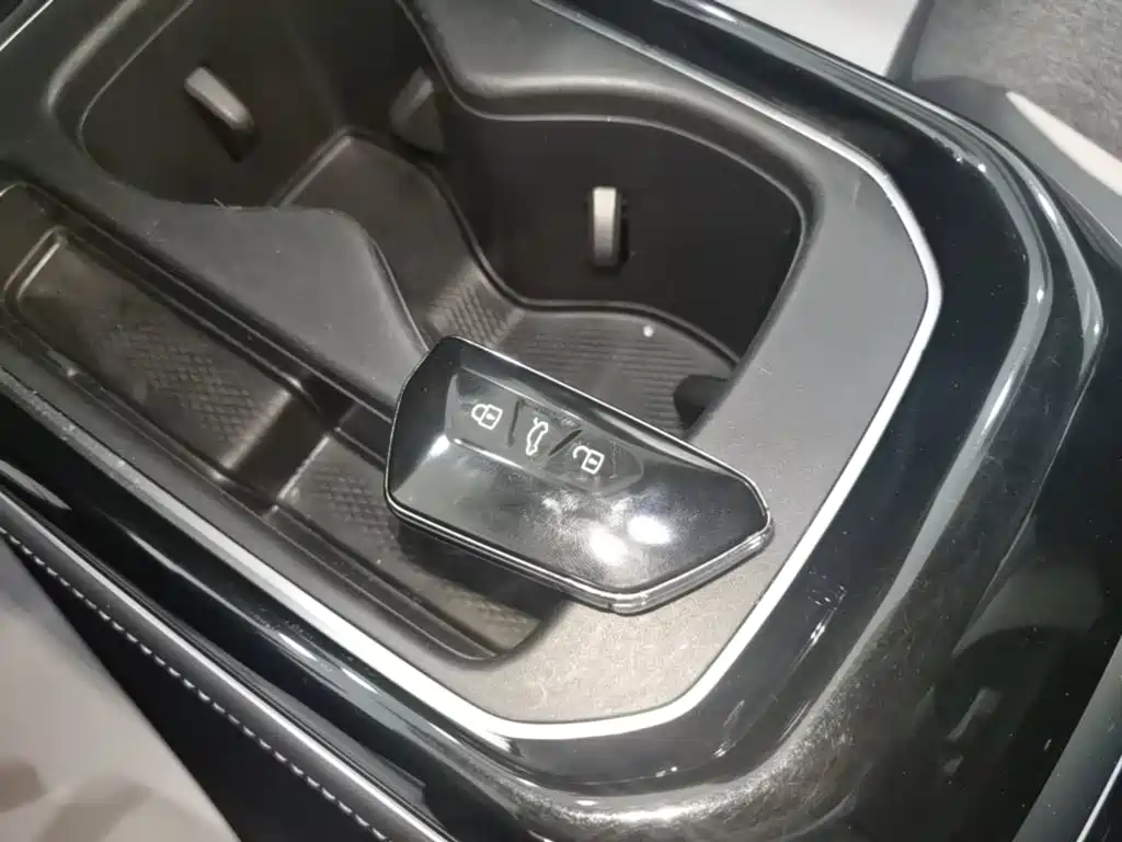 Volkswagen ID.4 Crozz — миниатюра 9