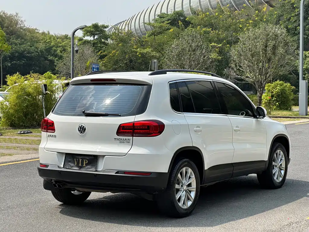 Volkswagen Tiguan — миниатюра 11