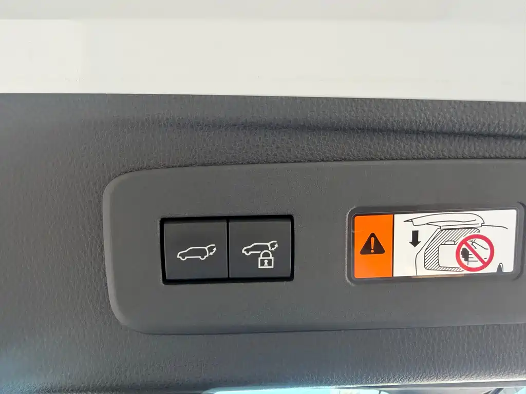 Toyota Prado — миниатюра 16