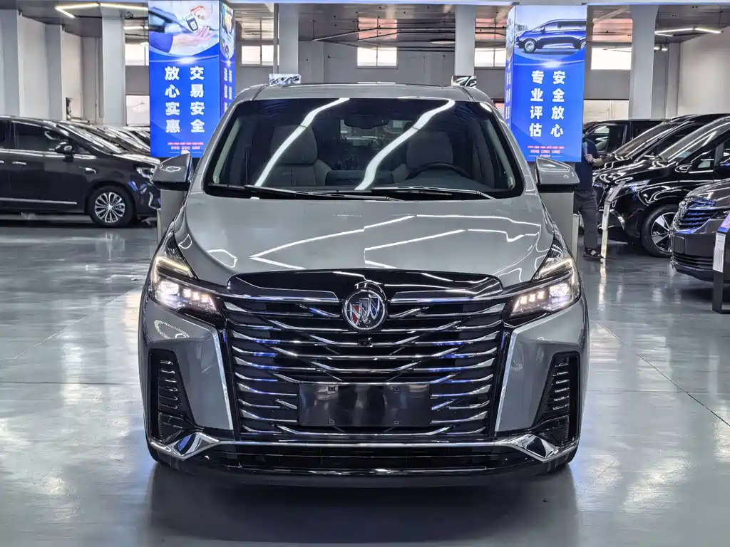Buick GL8 2023 Luxury