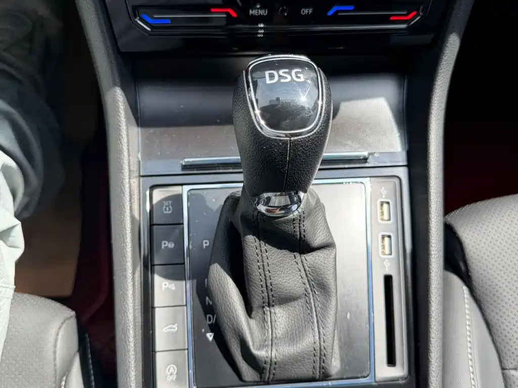 Skoda Superb — миниатюра 17