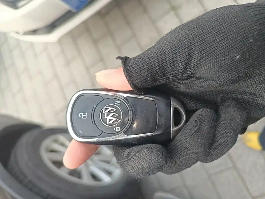 Buick Envision Plus — миниатюра 9