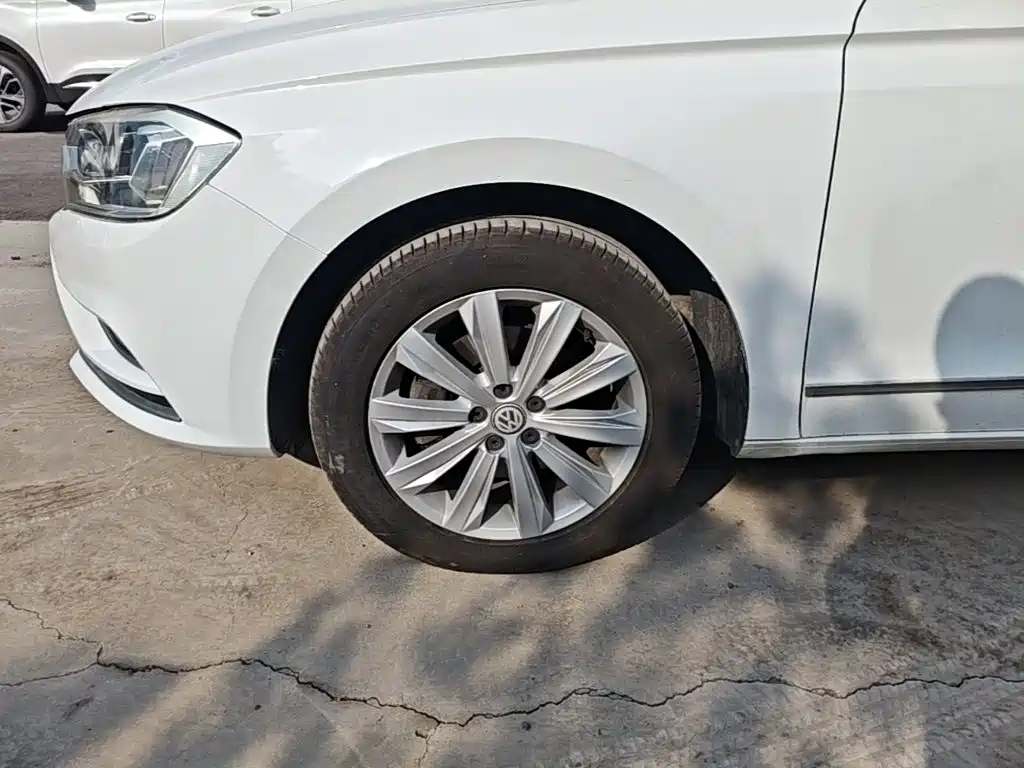 Volkswagen Bora — миниатюра 23