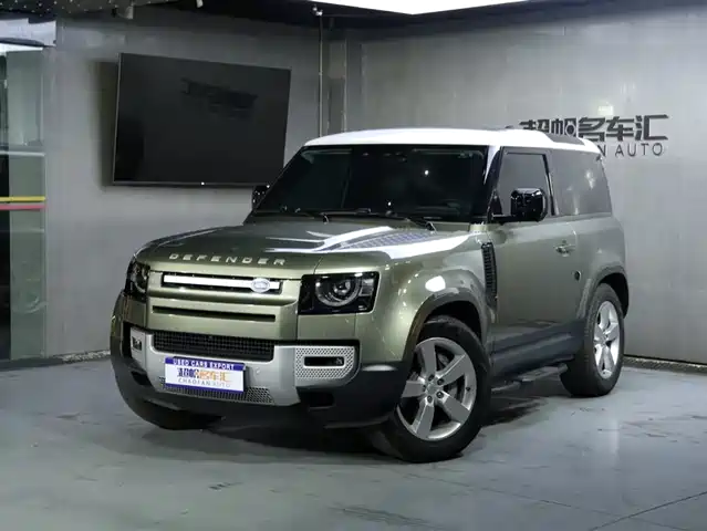 LAND ROVER DEFENDER
