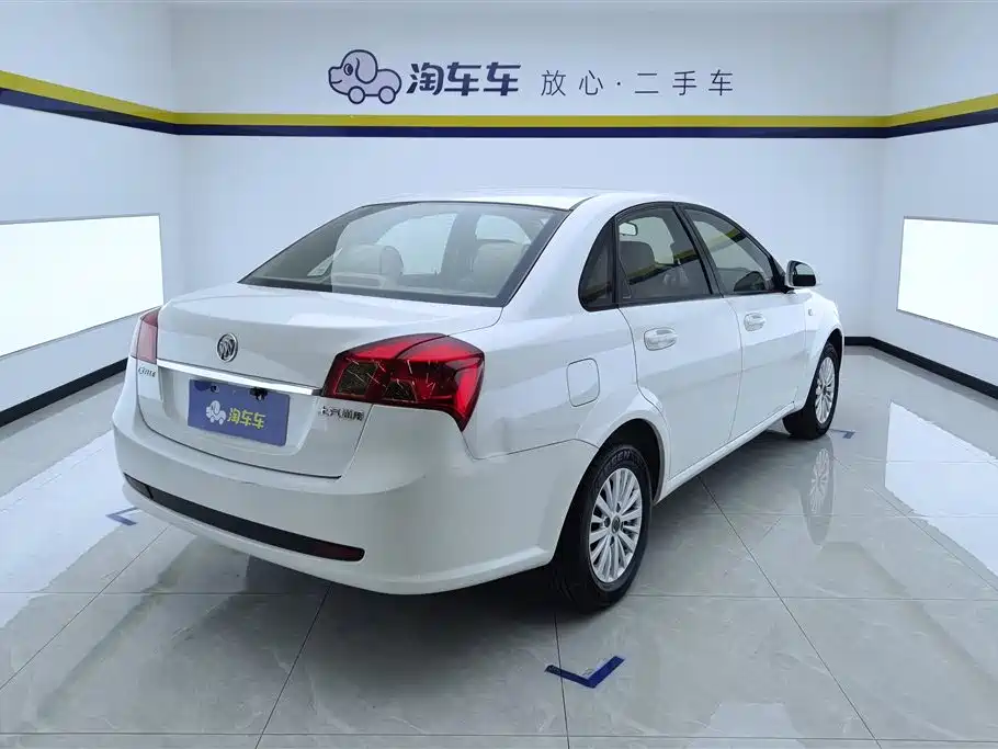 Buick Excelle 2015 1.5L MT