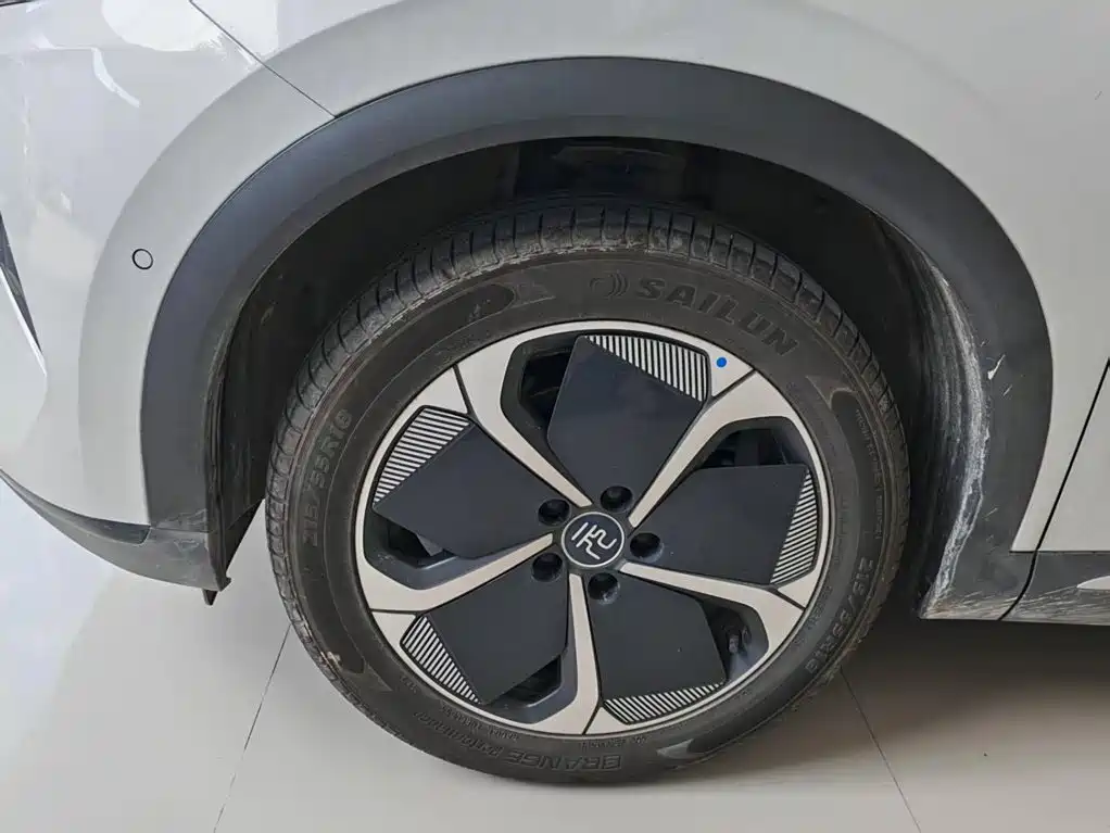 BYD Yuan Plus — миниатюра 14