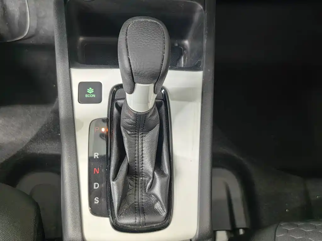 Honda Fit — миниатюра 16