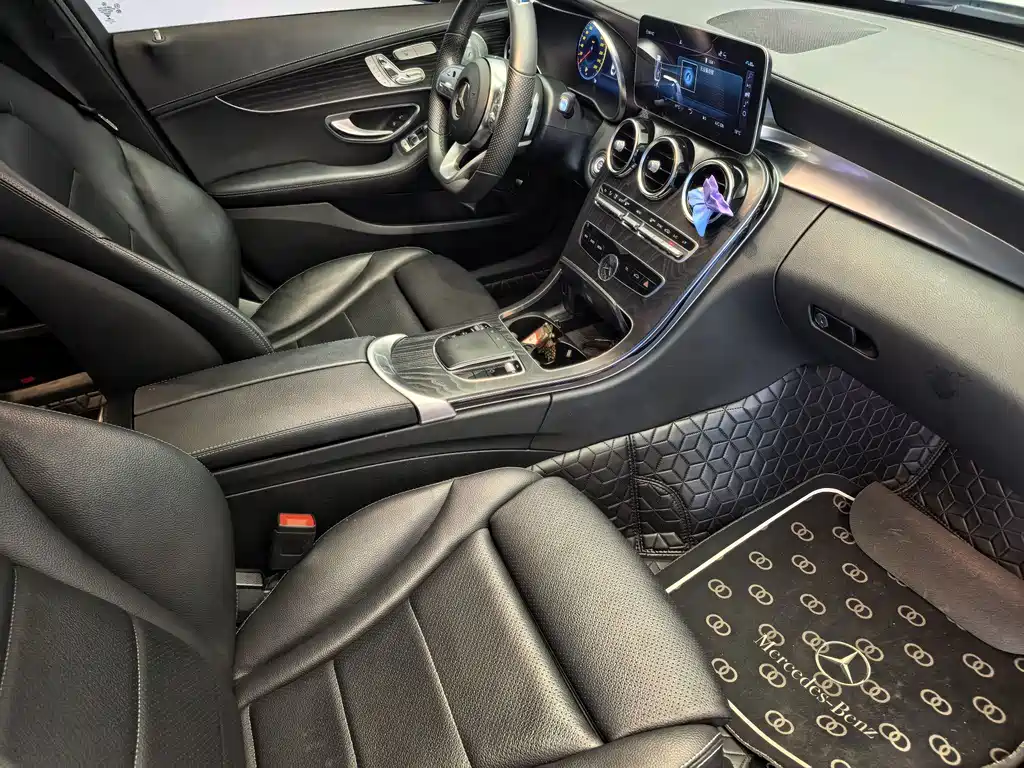 Mercedes-Benz C-Class — миниатюра 5
