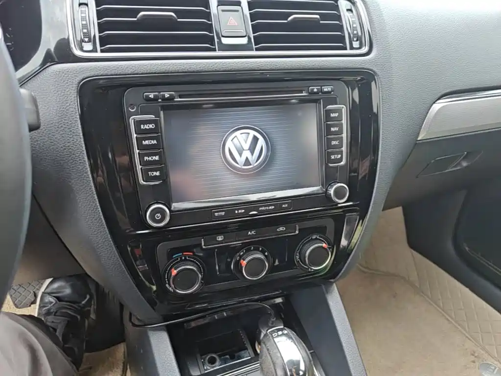 Volkswagen Sagitar — миниатюра 13