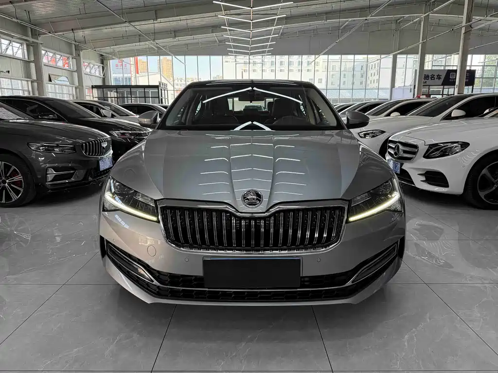 Skoda Superb 2023 TSI280 DSG Premium