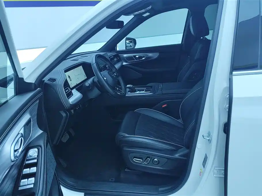 GAC GS8 2022 2.0TGDI Luxury ( мест)